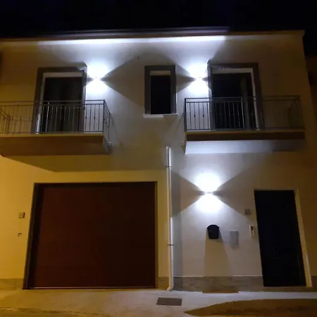 Konukevi A Casa Di Vito