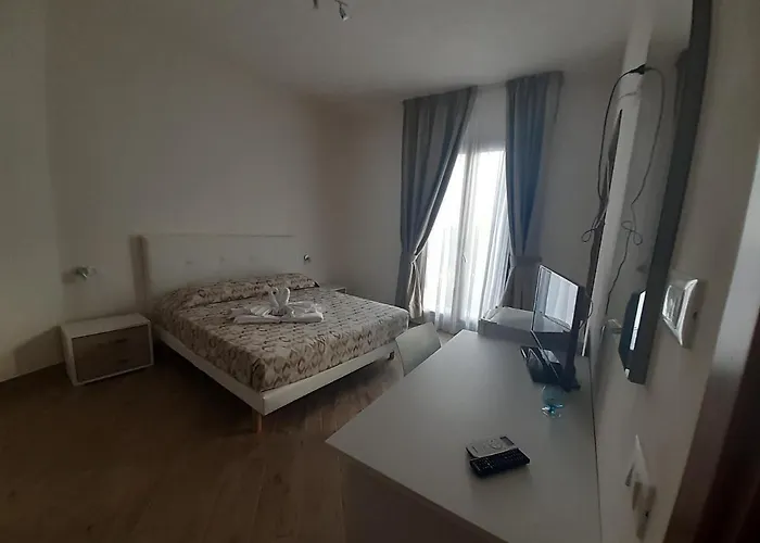 招待所 A Casa Di Vito 3*